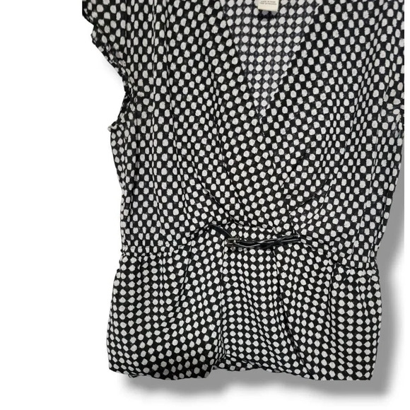 Studio M women's Polka Dot faux belted short sleeve Blouse  - large - Picture 5 of 7